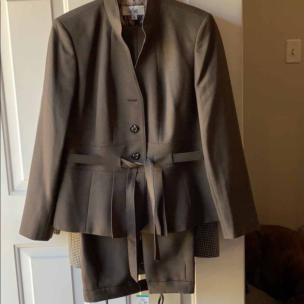 Ladies panted suit